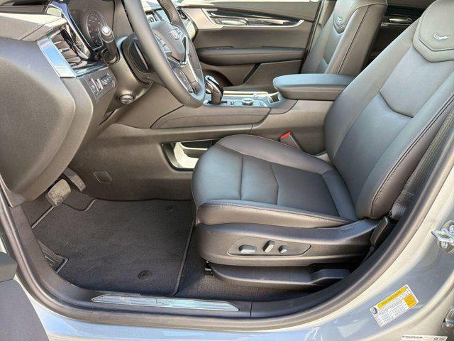 new 2026 Cadillac XT5 car, priced at $57,710