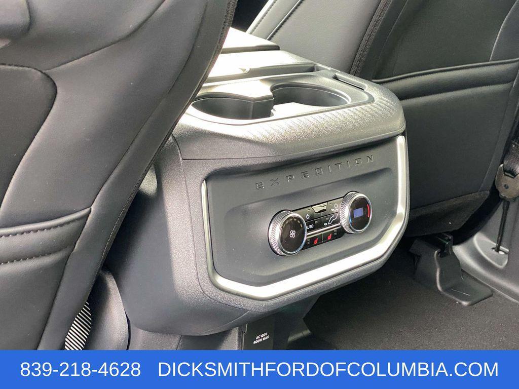 new 2025 Ford Expedition car, priced at $80,995