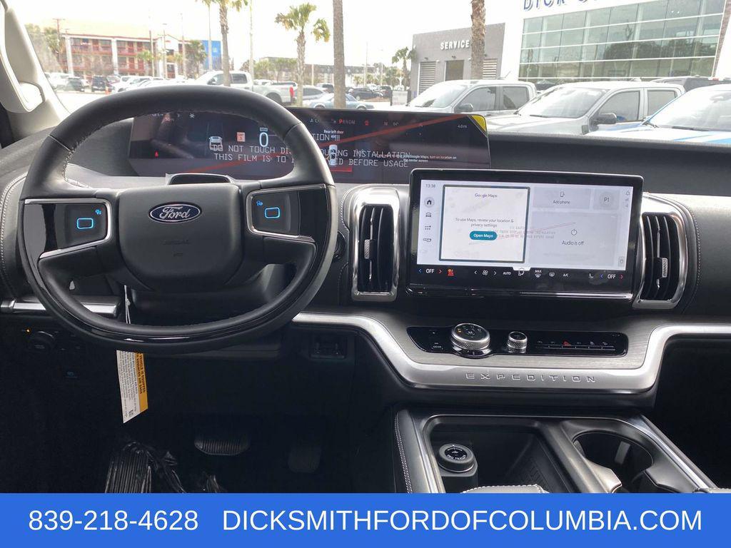 new 2025 Ford Expedition car, priced at $80,995