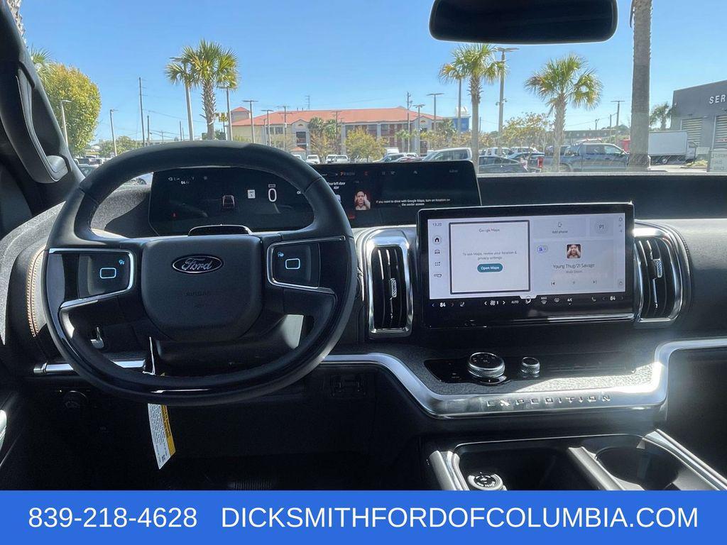 new 2025 Ford Expedition car, priced at $81,149