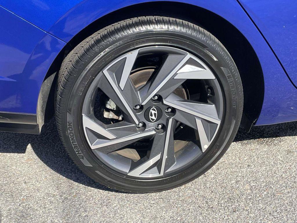 used 2025 Hyundai Elantra car, priced at $22,995