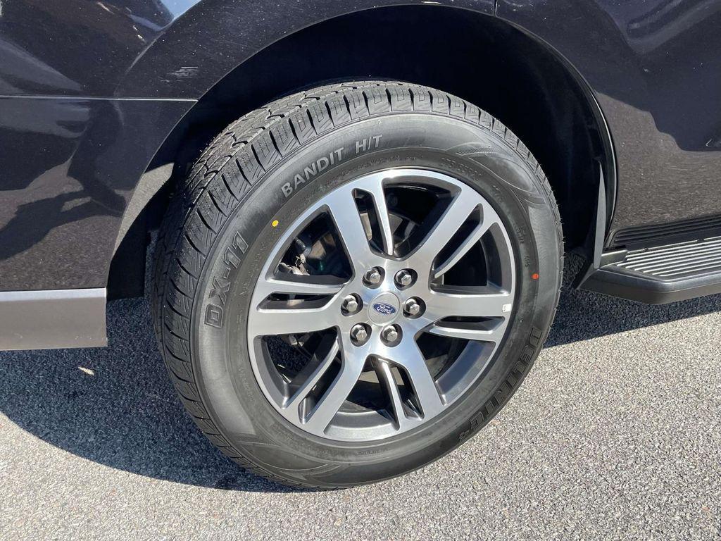 used 2024 Ford Expedition car, priced at $44,195