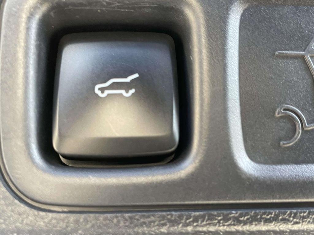 used 2024 Ford Expedition car, priced at $44,195