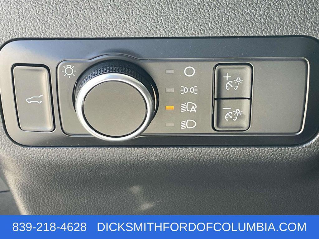 new 2025 Ford Escape car, priced at $25,540