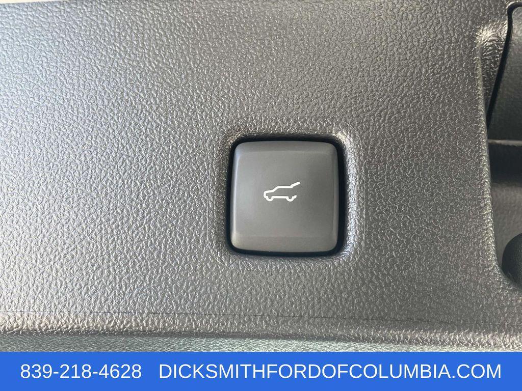 new 2025 Ford Escape car, priced at $25,540