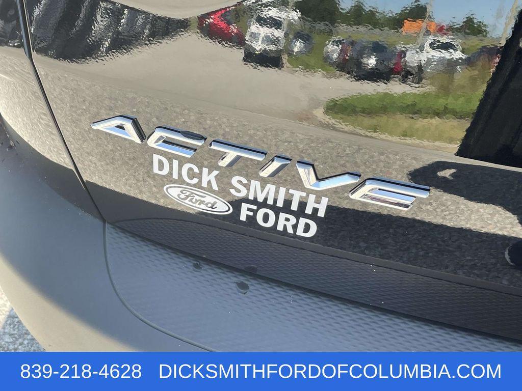 new 2025 Ford Escape car, priced at $25,540