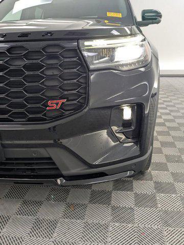 used 2025 Ford Explorer car, priced at $47,998