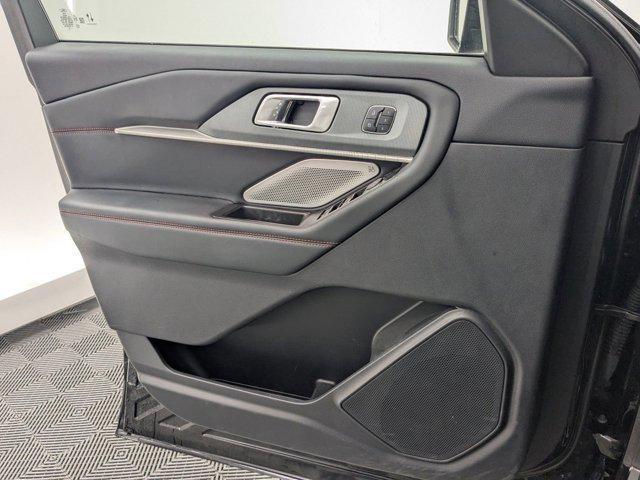 used 2025 Ford Explorer car, priced at $47,998