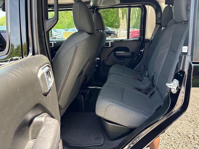 used 2024 Jeep Gladiator car, priced at $39,967