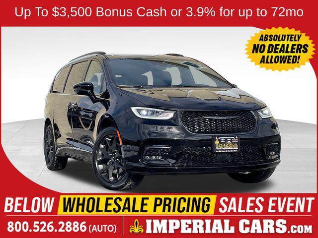 new 2026 Chrysler Pacifica car, priced at $49,751