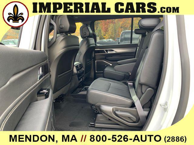 new 2025 Jeep Wagoneer L car, priced at $71,172