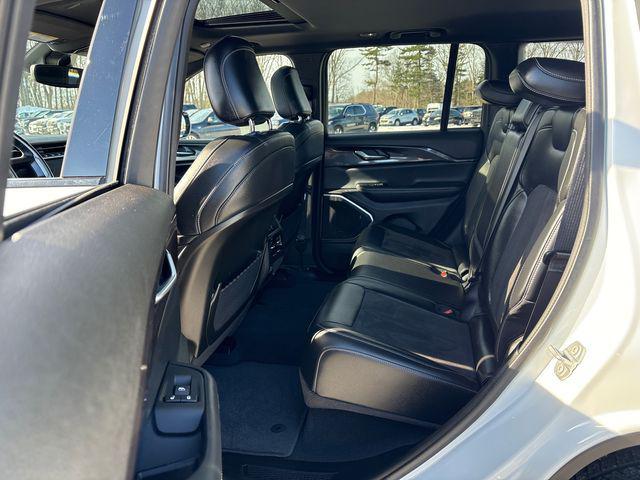 used 2022 Jeep Grand Cherokee car, priced at $31,647