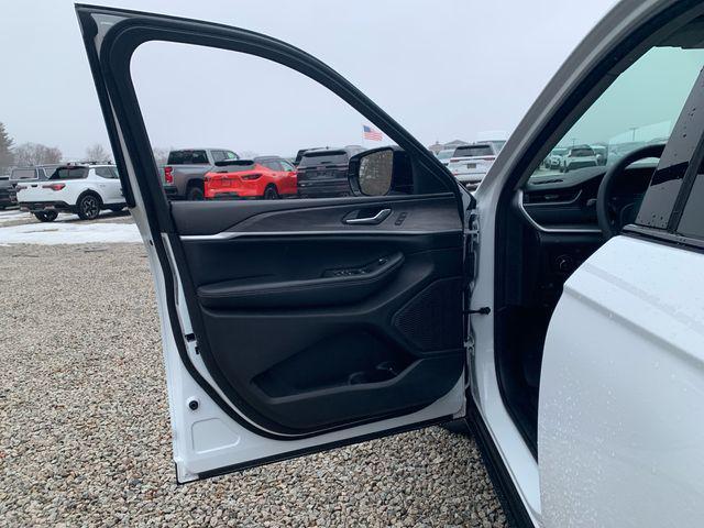 used 2023 Jeep Grand Cherokee L car, priced at $34,977