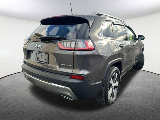 used 2019 Jeep Cherokee car, priced at $15,347