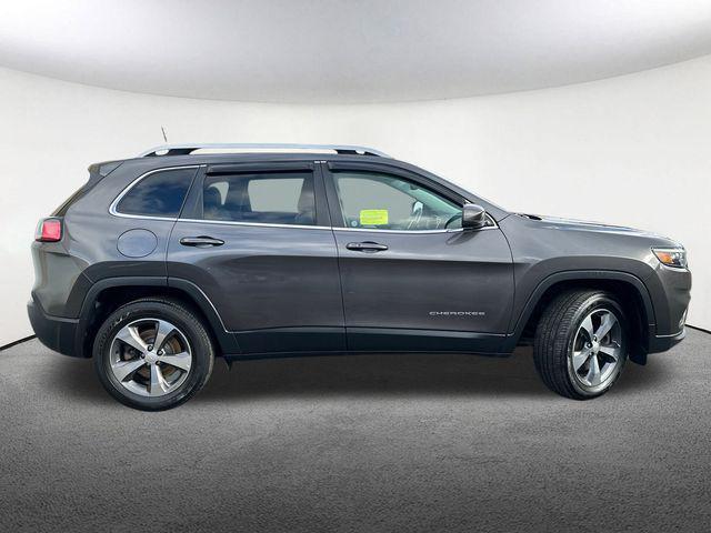 used 2019 Jeep Cherokee car, priced at $15,347