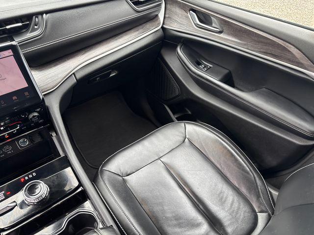 used 2023 Jeep Grand Cherokee car, priced at $29,977