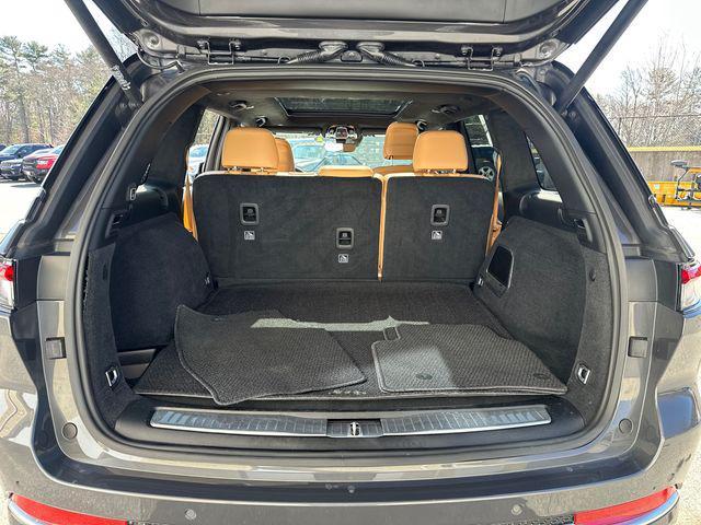 used 2024 Jeep Grand Cherokee car, priced at $53,977