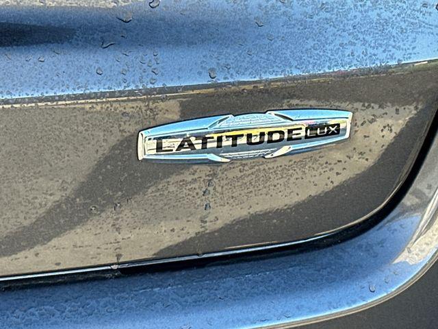 used 2022 Jeep Compass car, priced at $23,977