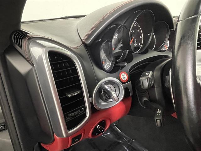 used 2017 Porsche Cayenne car, priced at $30,091
