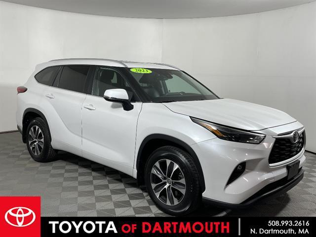 used 2023 Toyota Highlander car, priced at $36,488