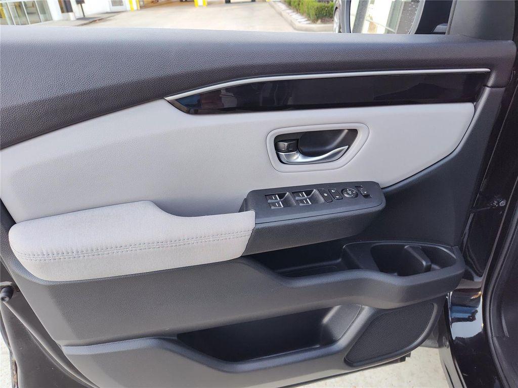 used 2023 Honda Pilot car, priced at $33,790