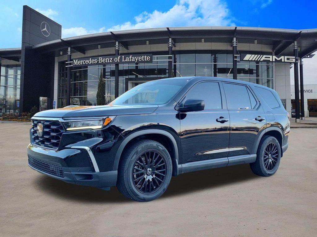 used 2023 Honda Pilot car, priced at $33,790