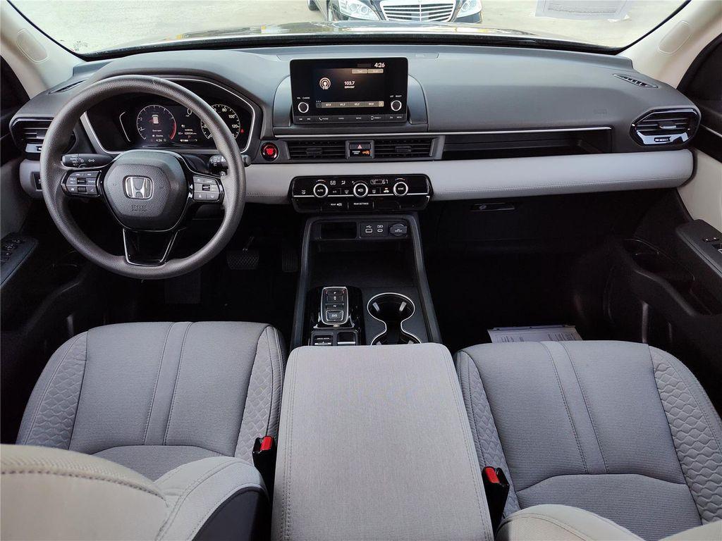 used 2023 Honda Pilot car, priced at $33,790