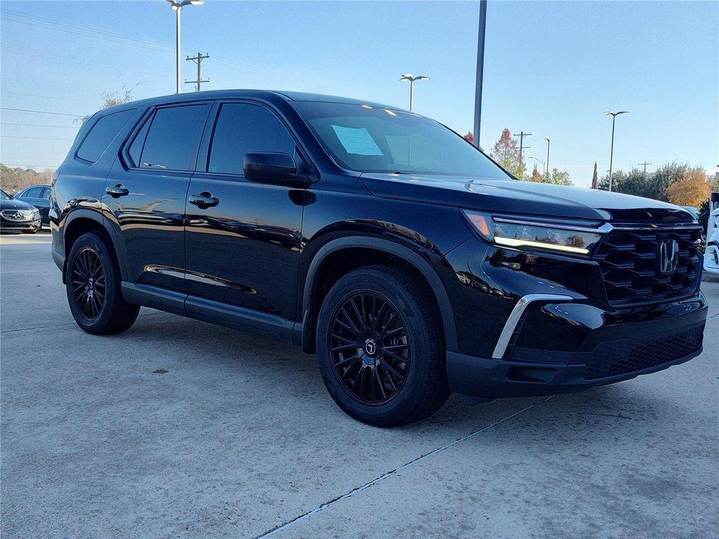 used 2023 Honda Pilot car, priced at $33,790