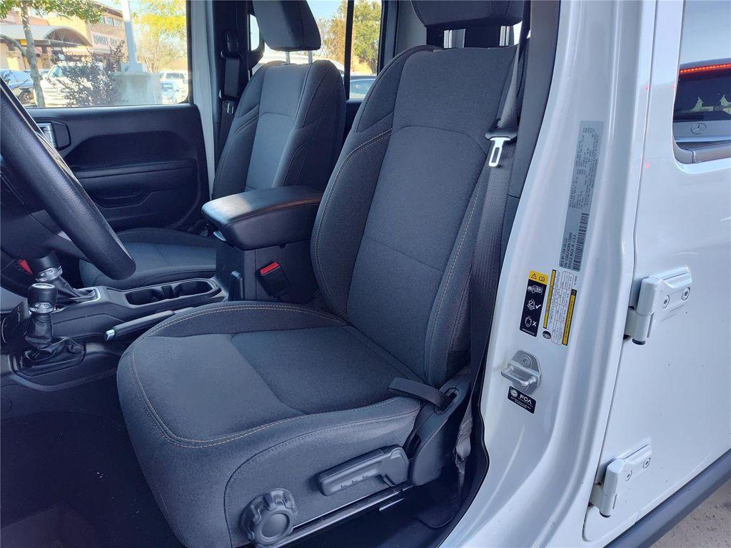 used 2024 Jeep Gladiator car, priced at $35,970