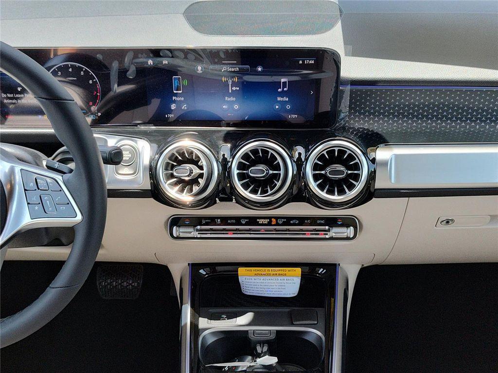 new 2025 Mercedes-Benz GLB 250 car, priced at $47,735