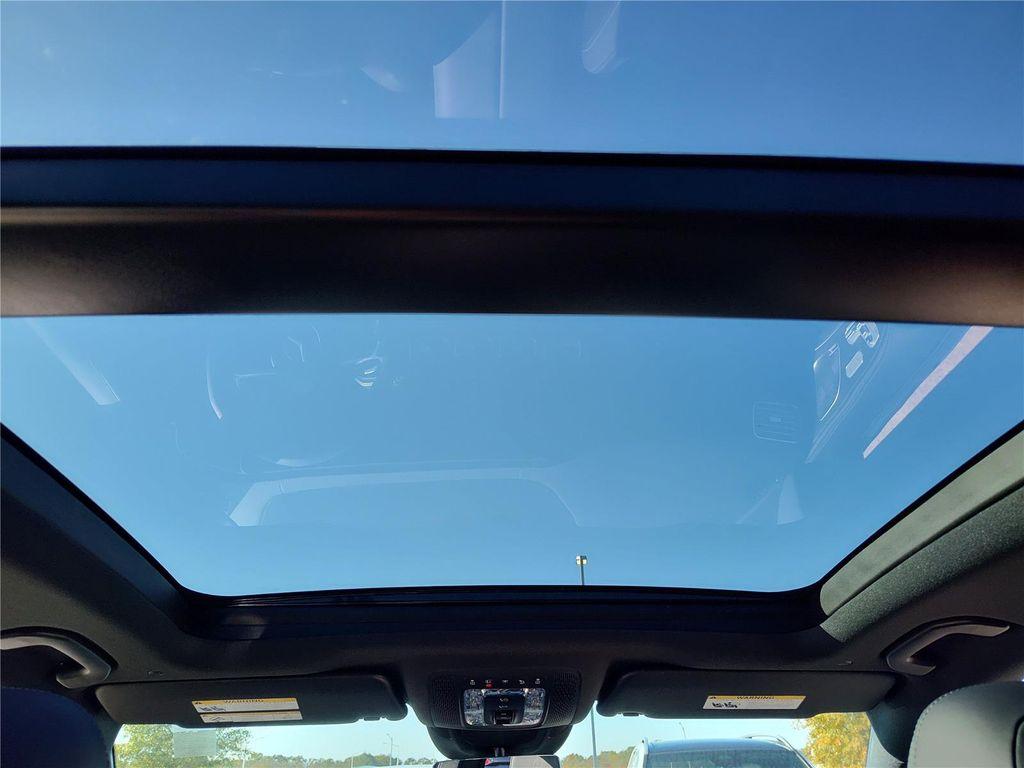 new 2026 Mercedes-Benz AMG GLE 53 car, priced at $101,055