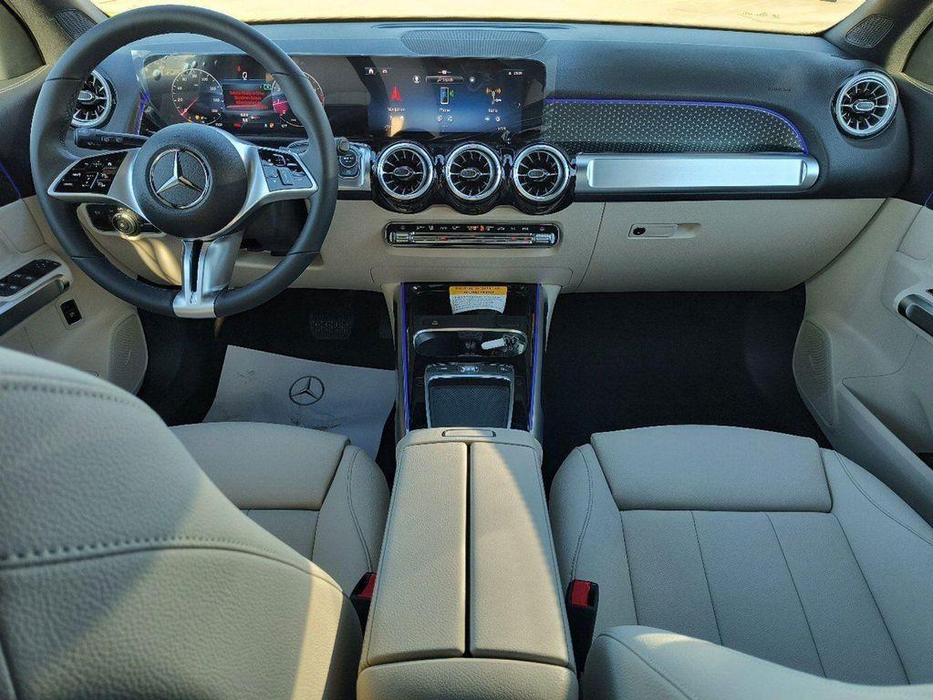 new 2025 Mercedes-Benz GLB 250 car, priced at $49,335