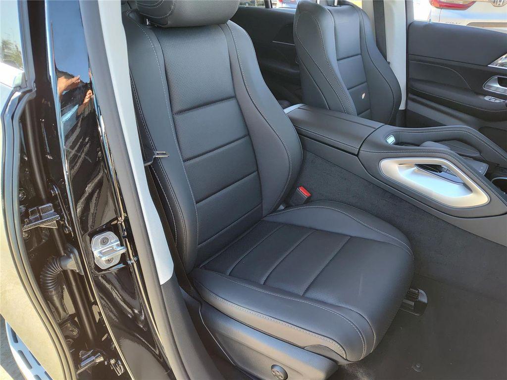 new 2026 Mercedes-Benz GLE 350 car, priced at $68,220