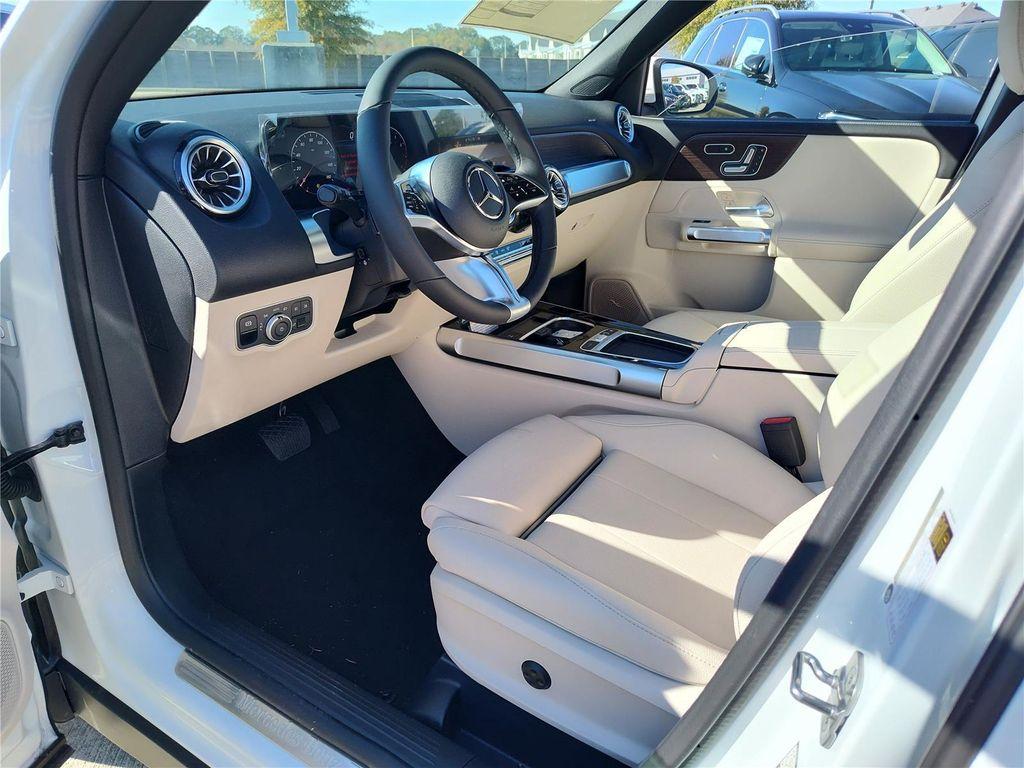 new 2026 Mercedes-Benz GLB 250 car, priced at $49,935