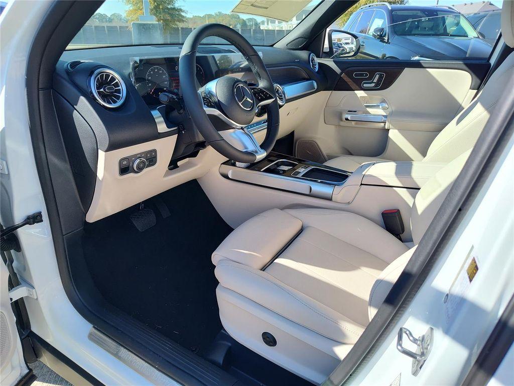 new 2026 Mercedes-Benz GLB 250 car, priced at $49,935