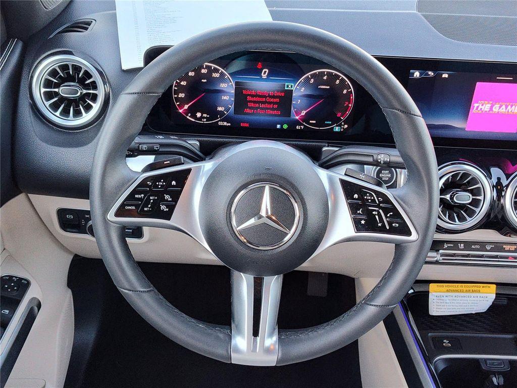 new 2025 Mercedes-Benz GLB 250 car, priced at $50,665