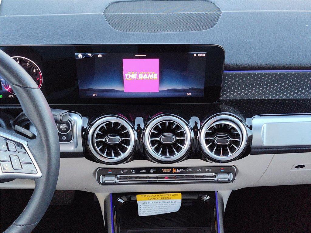 new 2025 Mercedes-Benz GLB 250 car, priced at $50,665