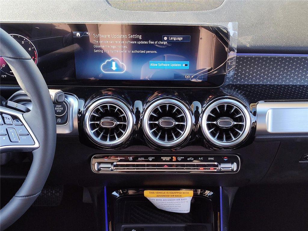 new 2025 Mercedes-Benz GLB 250 car, priced at $47,145