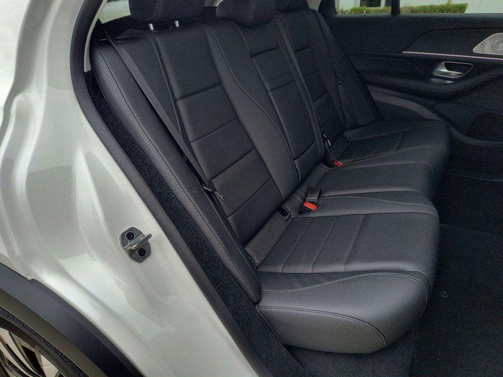 new 2025 Mercedes-Benz GLE 350 car, priced at $70,315