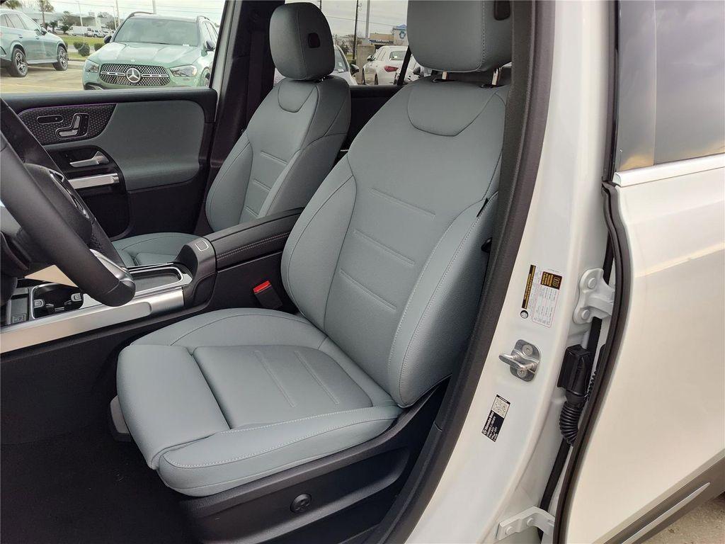 new 2026 Mercedes-Benz GLB 250 car, priced at $49,885