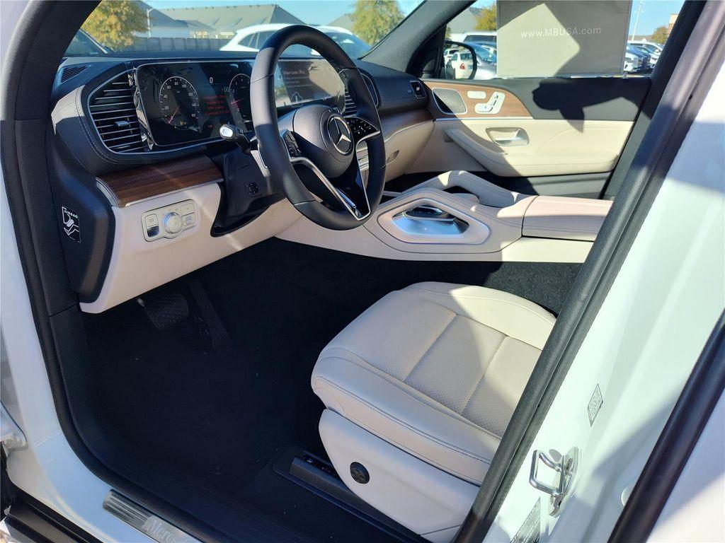 new 2026 Mercedes-Benz GLE 350 car, priced at $69,215