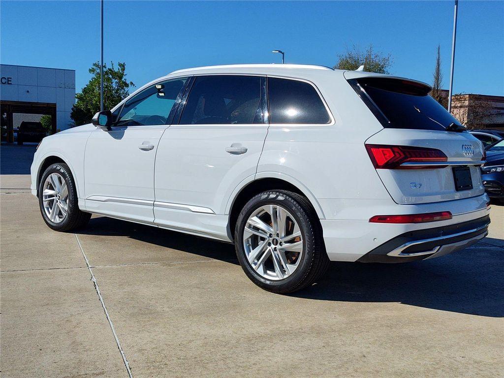 used 2023 Audi Q7 car, priced at $43,970