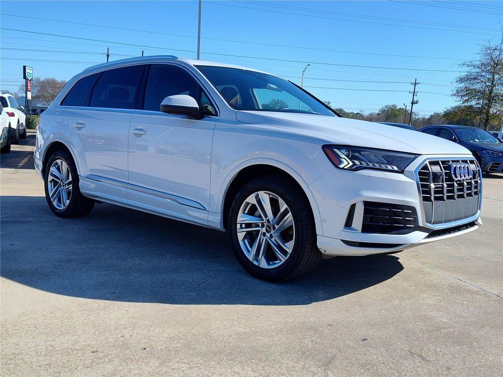 used 2023 Audi Q7 car, priced at $43,970