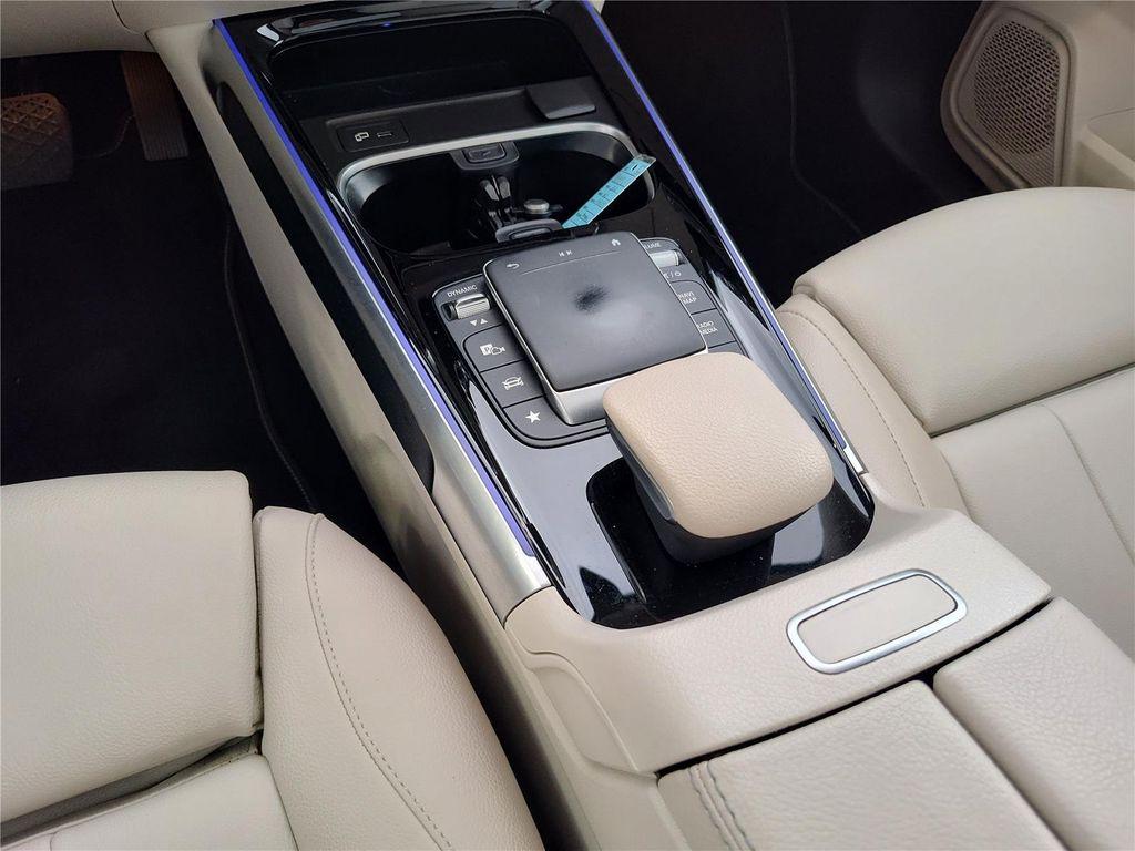 used 2021 Mercedes-Benz GLB 250 car, priced at $28,790