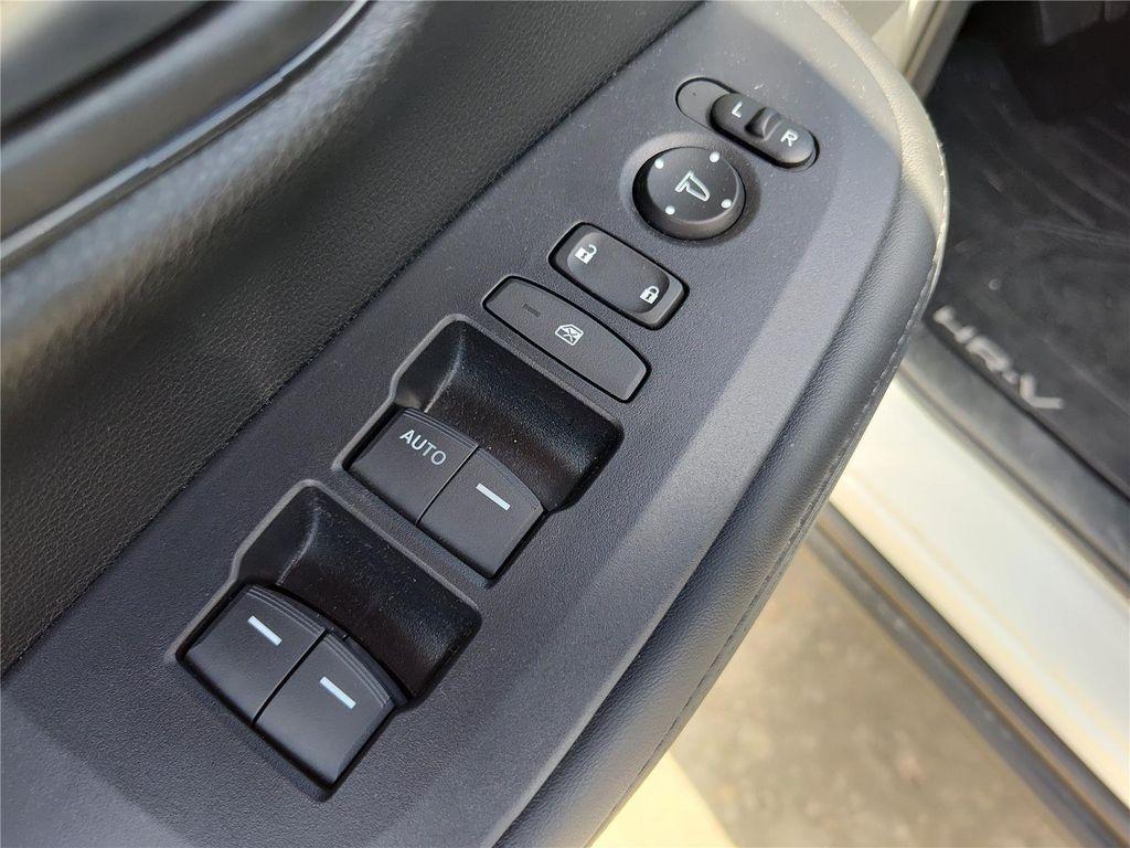 used 2025 Honda HR-V car, priced at $25,066