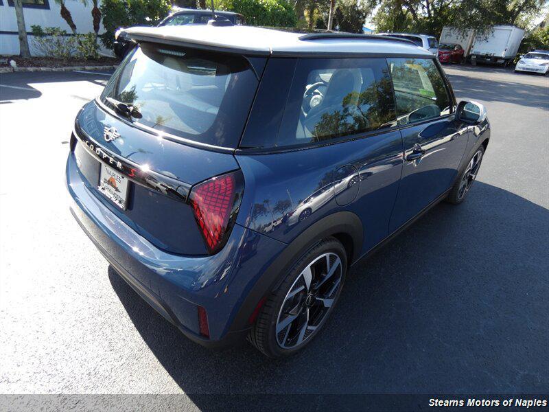 used 2025 MINI Hardtop car, priced at $28,998
