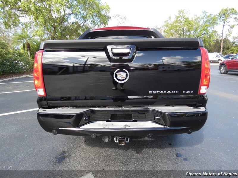 used 2007 Cadillac Escalade EXT car, priced at $10,998