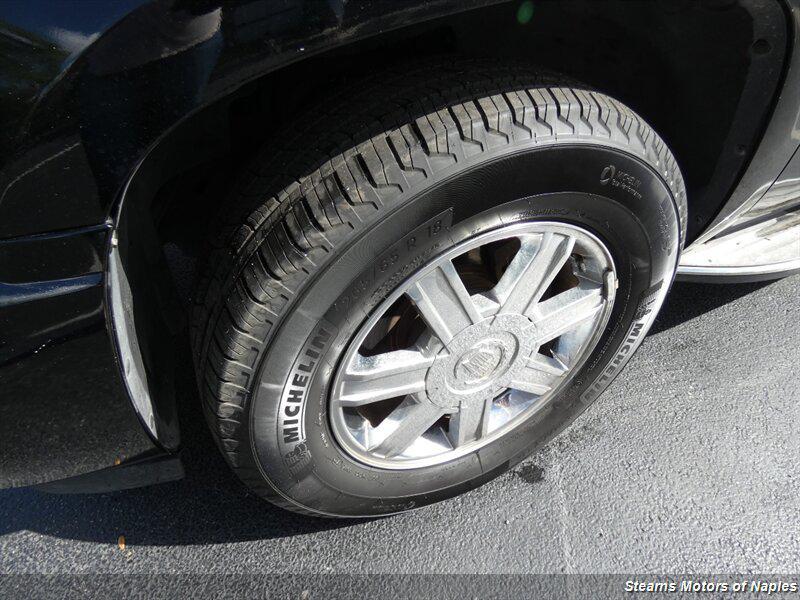 used 2007 Cadillac Escalade EXT car, priced at $10,998