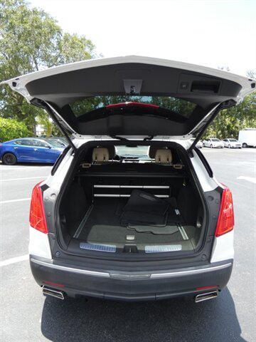 used 2017 Cadillac XT5 car, priced at $14,998