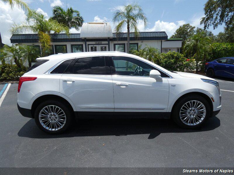 used 2017 Cadillac XT5 car, priced at $14,998